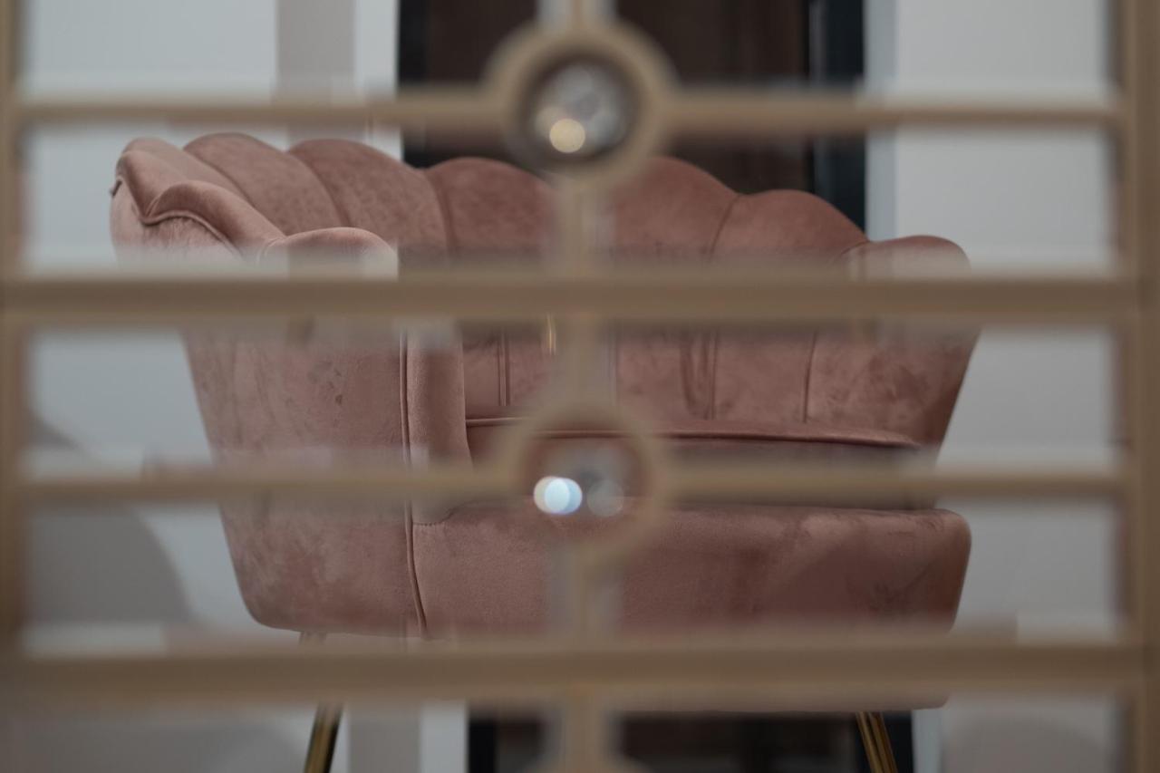Signature Aparthotel - Boutique Galaţi Εξωτερικό φωτογραφία